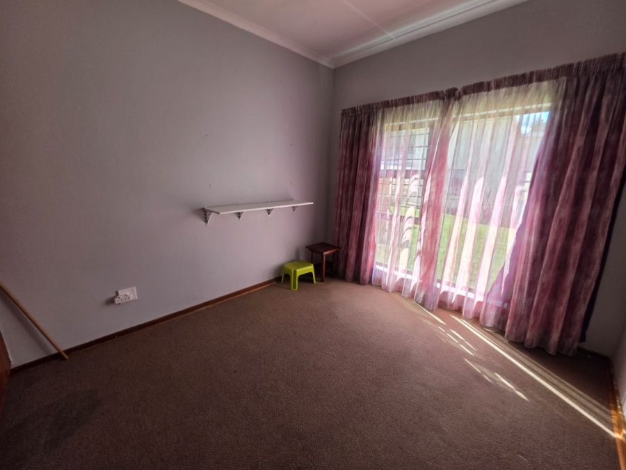 6 Bedroom Property for Sale in Bethlehem Free State